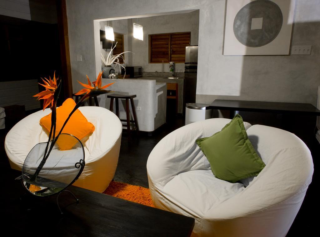 Villas Sur Mer Negril Bagian luar foto