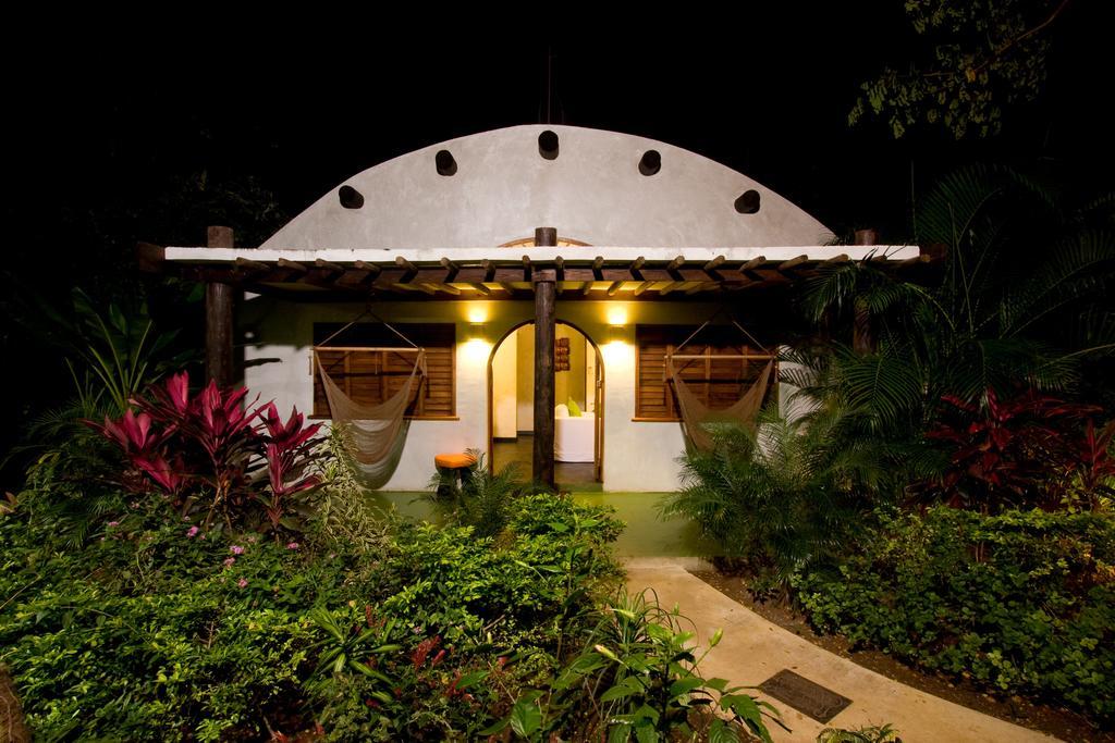 Villas Sur Mer Negril Bagian luar foto