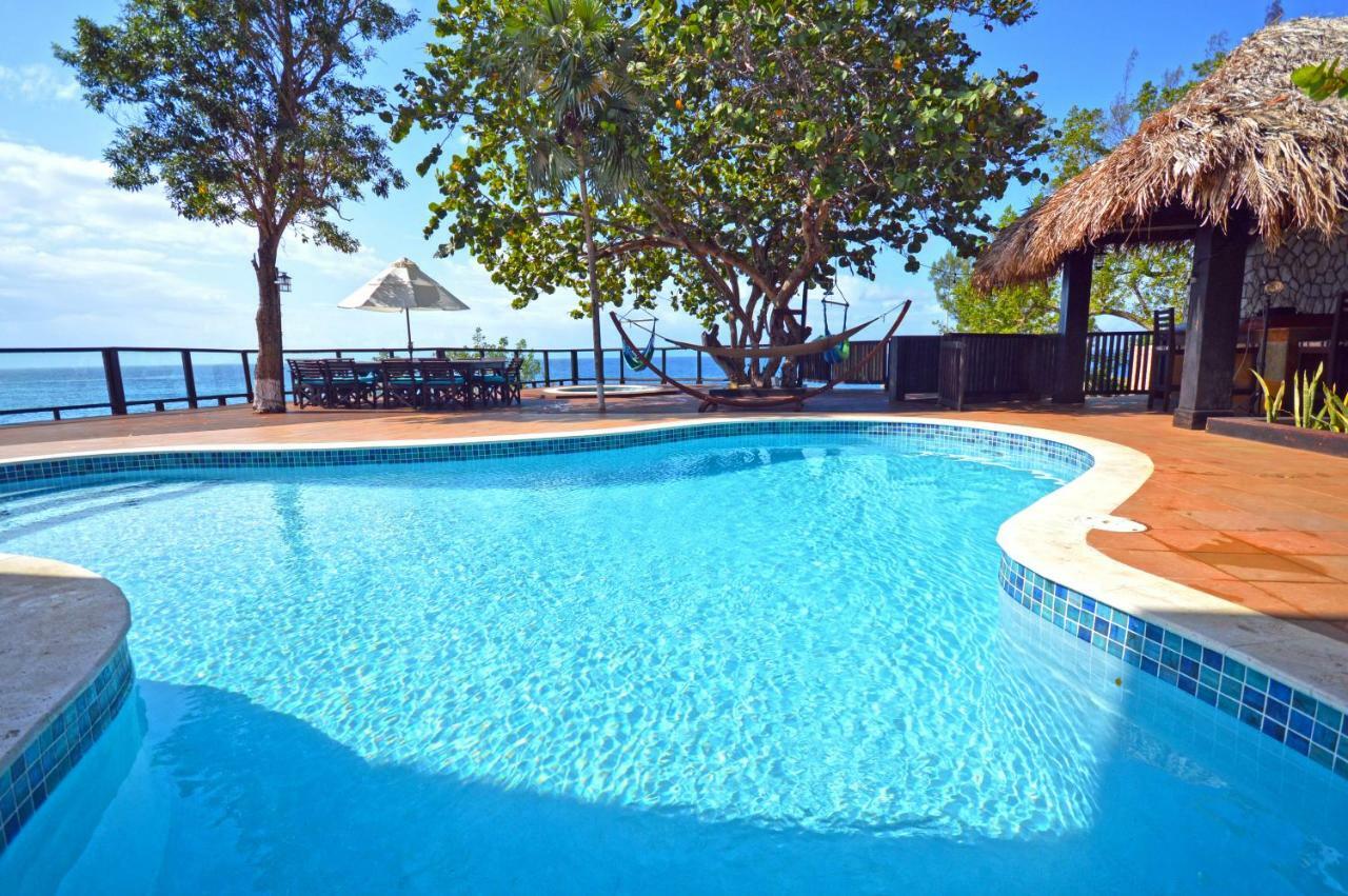 Villas Sur Mer Negril Bagian luar foto