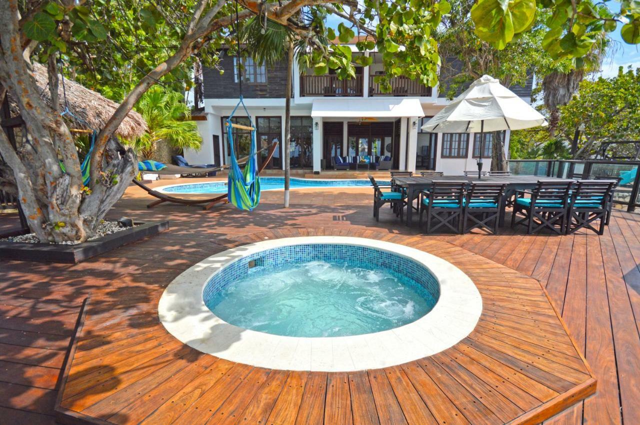 Villas Sur Mer Negril Bagian luar foto